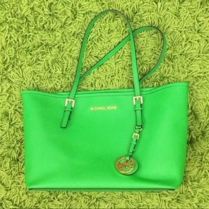 Michael Kors Jet Set Purse - unlined